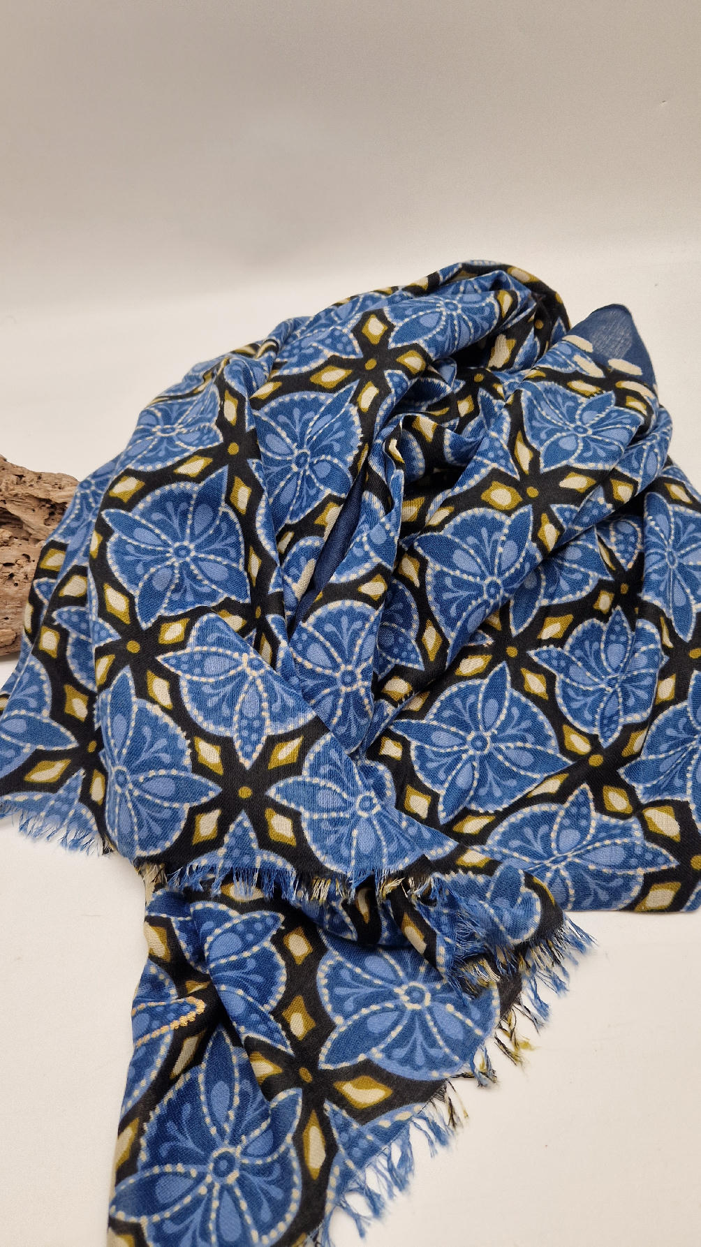 szal_taki_jak_zielony_6 Szal Grenada Granata - obrazek 5