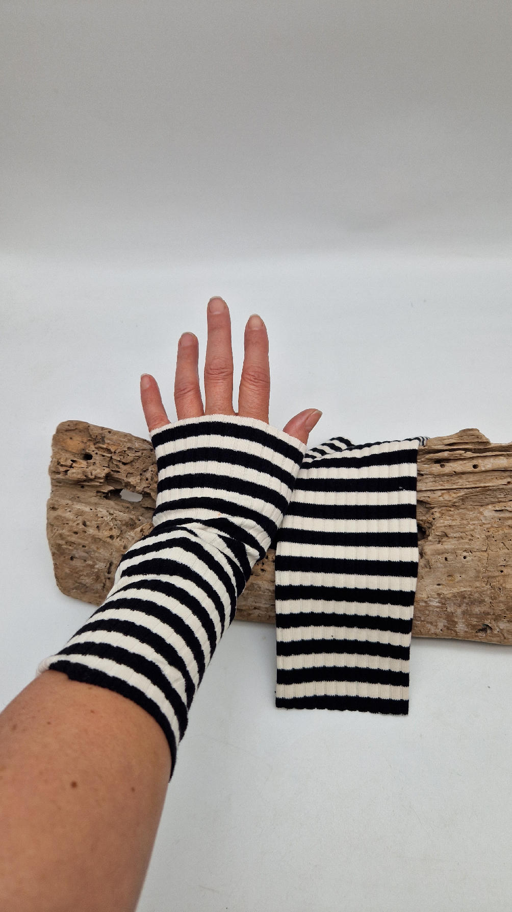 zarekawki_paski_5 Zarękawki Paskite - obrazek 6