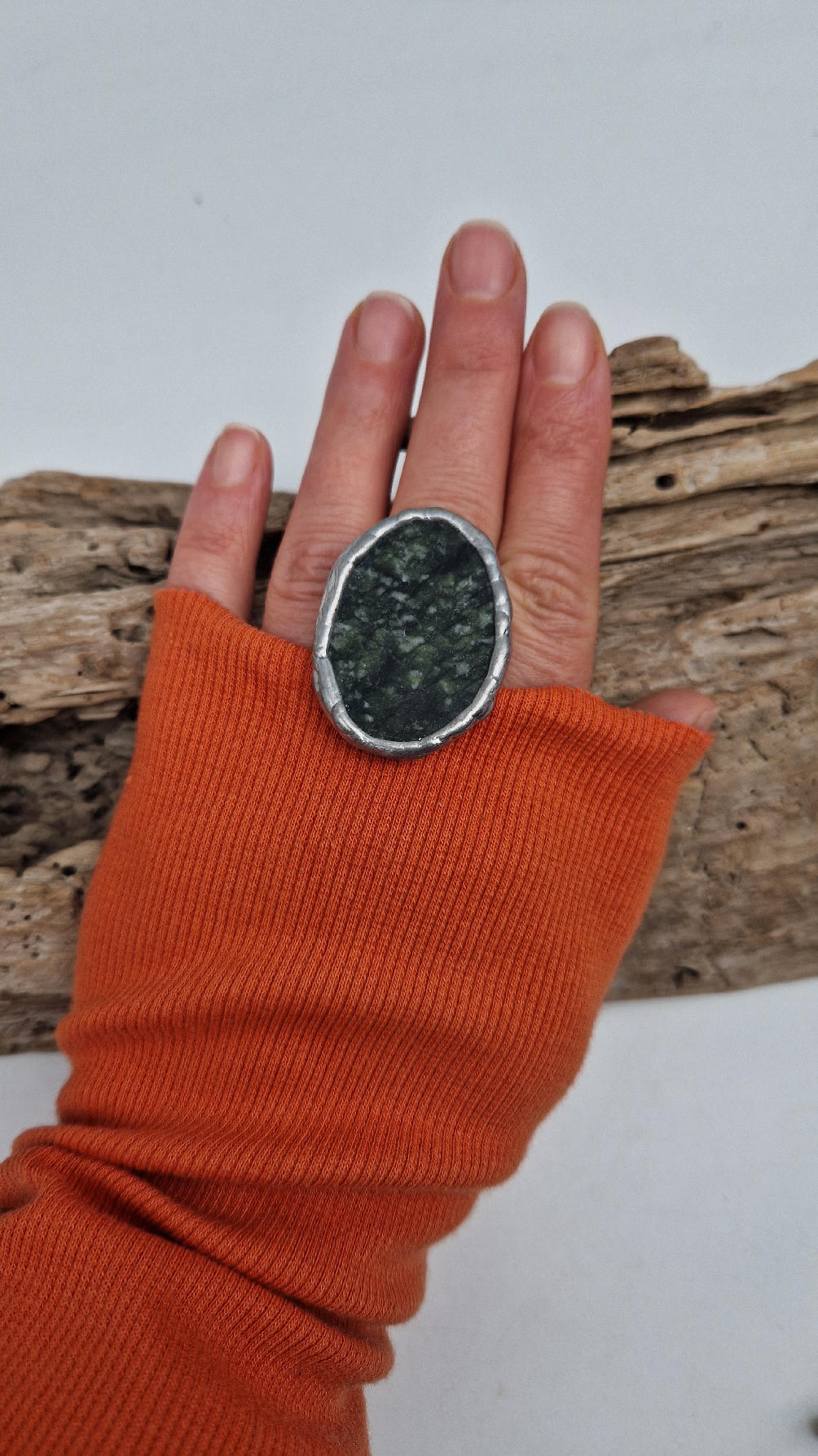 pierscionek_nefryt_8 Nefrytowa Lula - obrazek 1