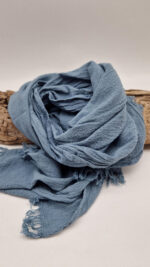 Szal pochmurny niebieski - obrazek 2