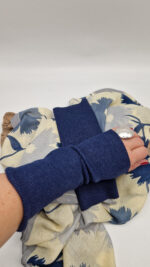 Szal Kwiaty Blu - obrazek 4