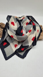 Szal Serce na sercu - obrazek 8