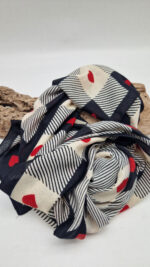 Szal Serce na sercu - obrazek 10