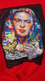 Czerwona Frida z Pszczołą - obrazek 3
